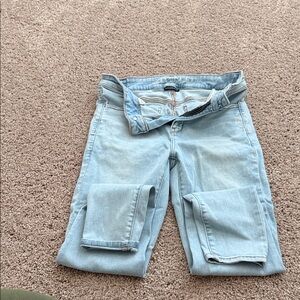 American Eagle Outfitters Light Wash Skinny Jeans